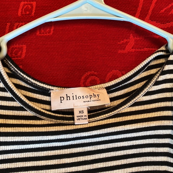 Philosophy long sleeved knit top - Picture 3 of 4